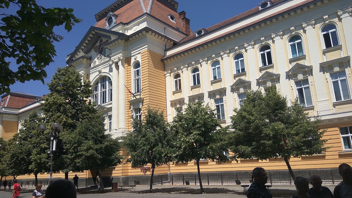 Beregszász főiskola