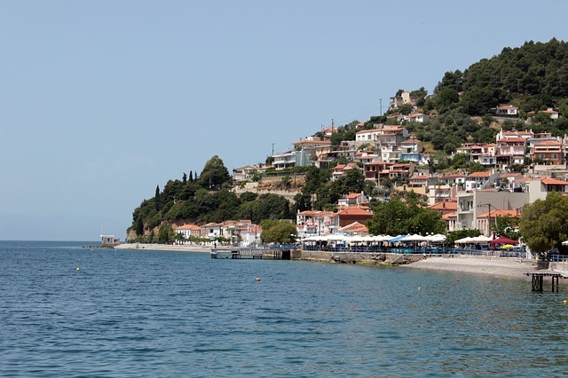 Evia 3