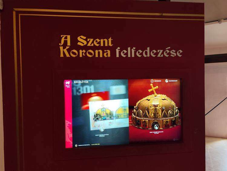 Füzér Szent Korona kiállítás