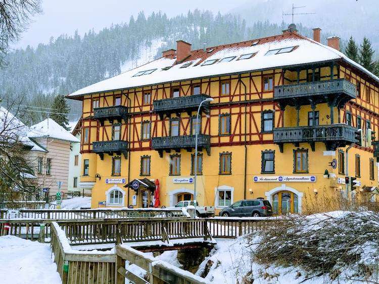 Hirszenhof télen