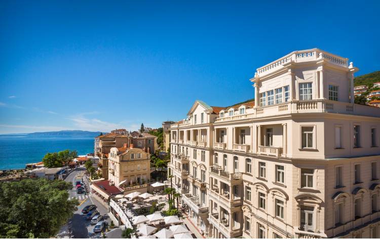 Hotel Palace Bellevue 1
