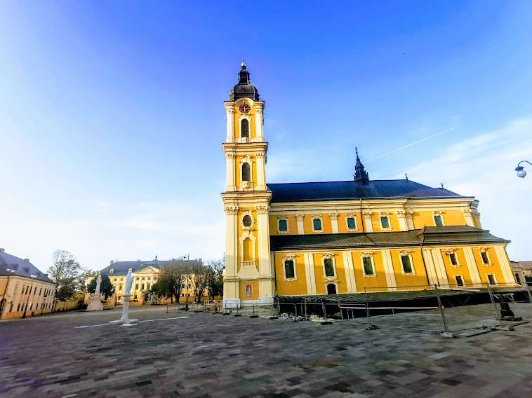 Kalocsa Szentháromság tér