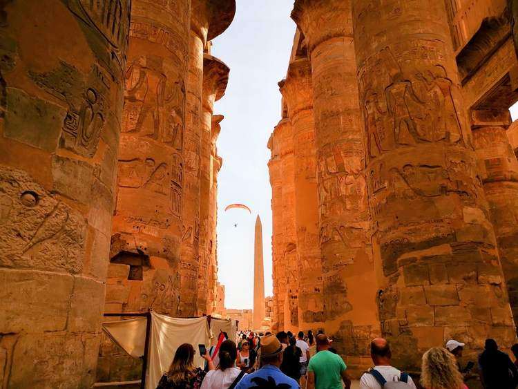 Karnak amon templom oszlopsora