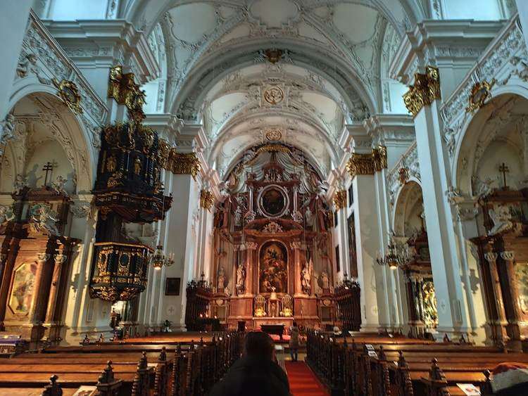 Linz régi dóm belül