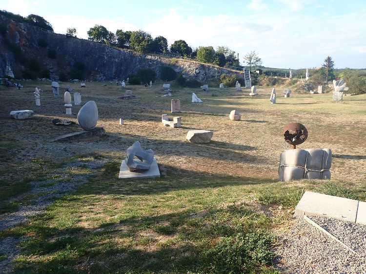 Nagyharsányi Szoborpark 15 kép