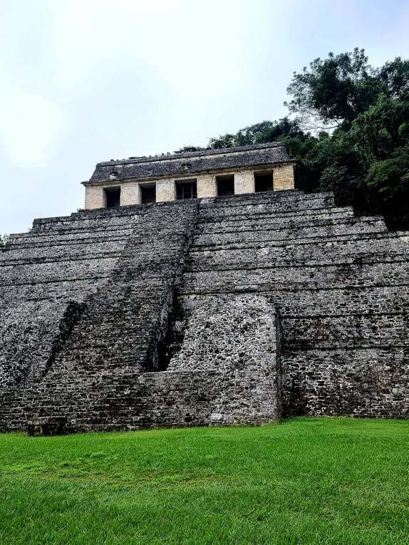 Palenque Feliratok temploma