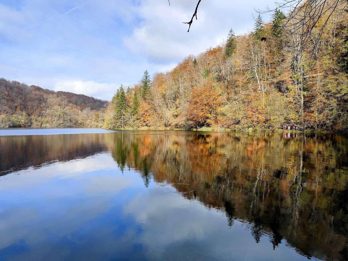 Plitvicei tükröződés