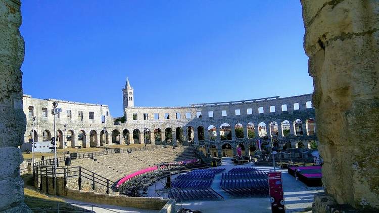 Pula aréna