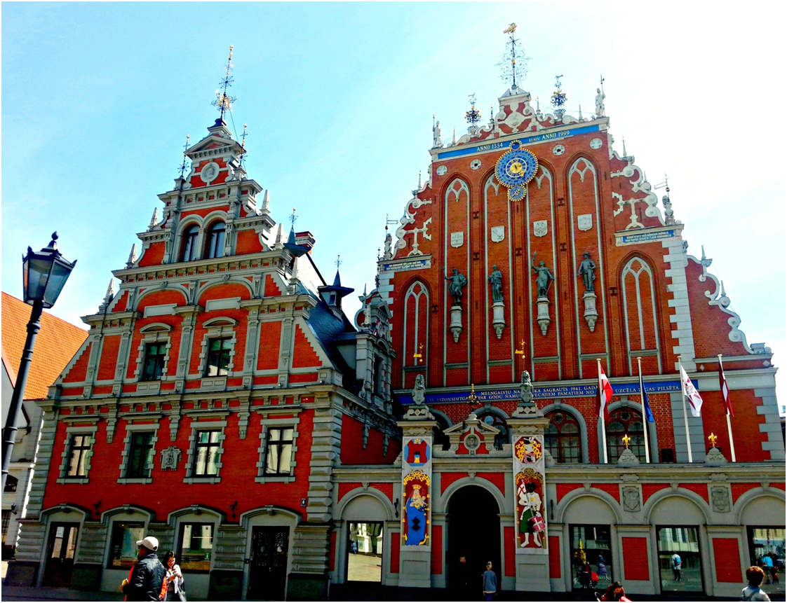 Riga feketefejűek háza