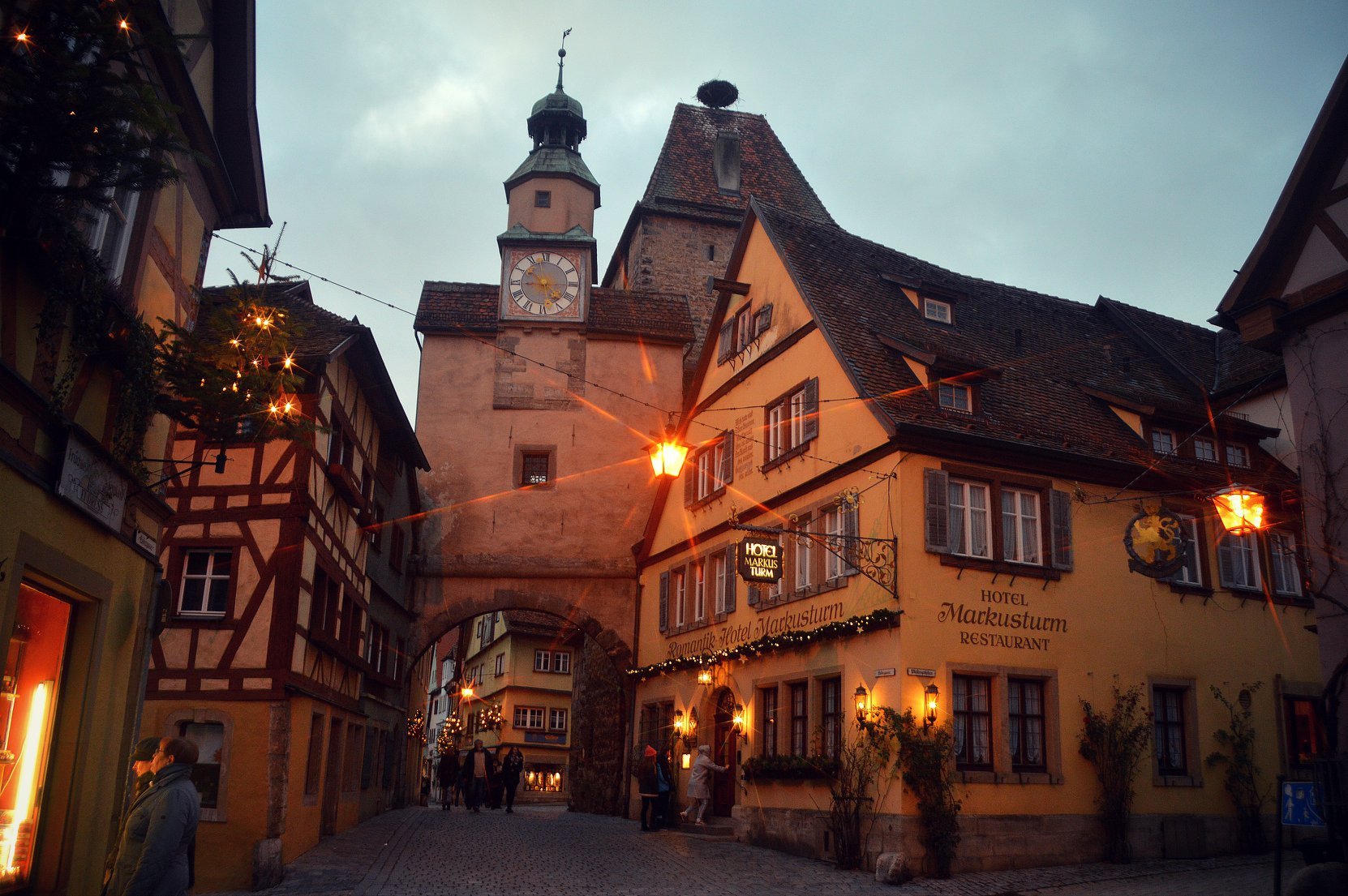 Rothenburg Kaponai Orsolya Veronika