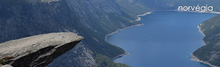Trolltunga – a bátor fotósok sziklája