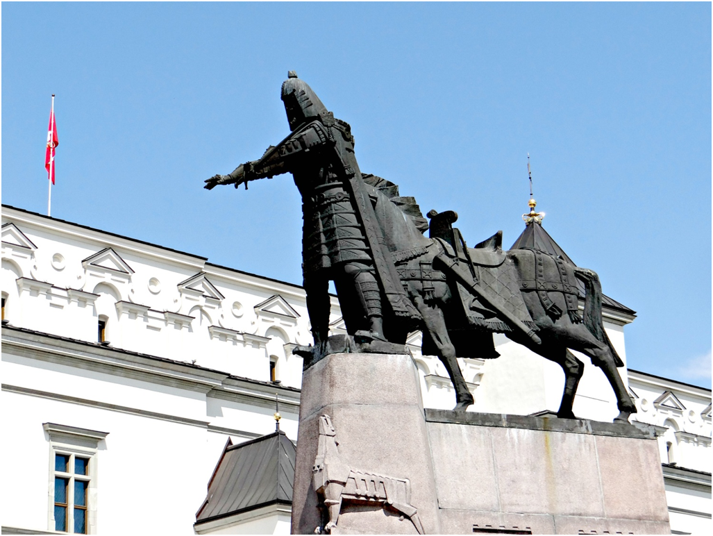 Vilnius Gediminsa szobra
