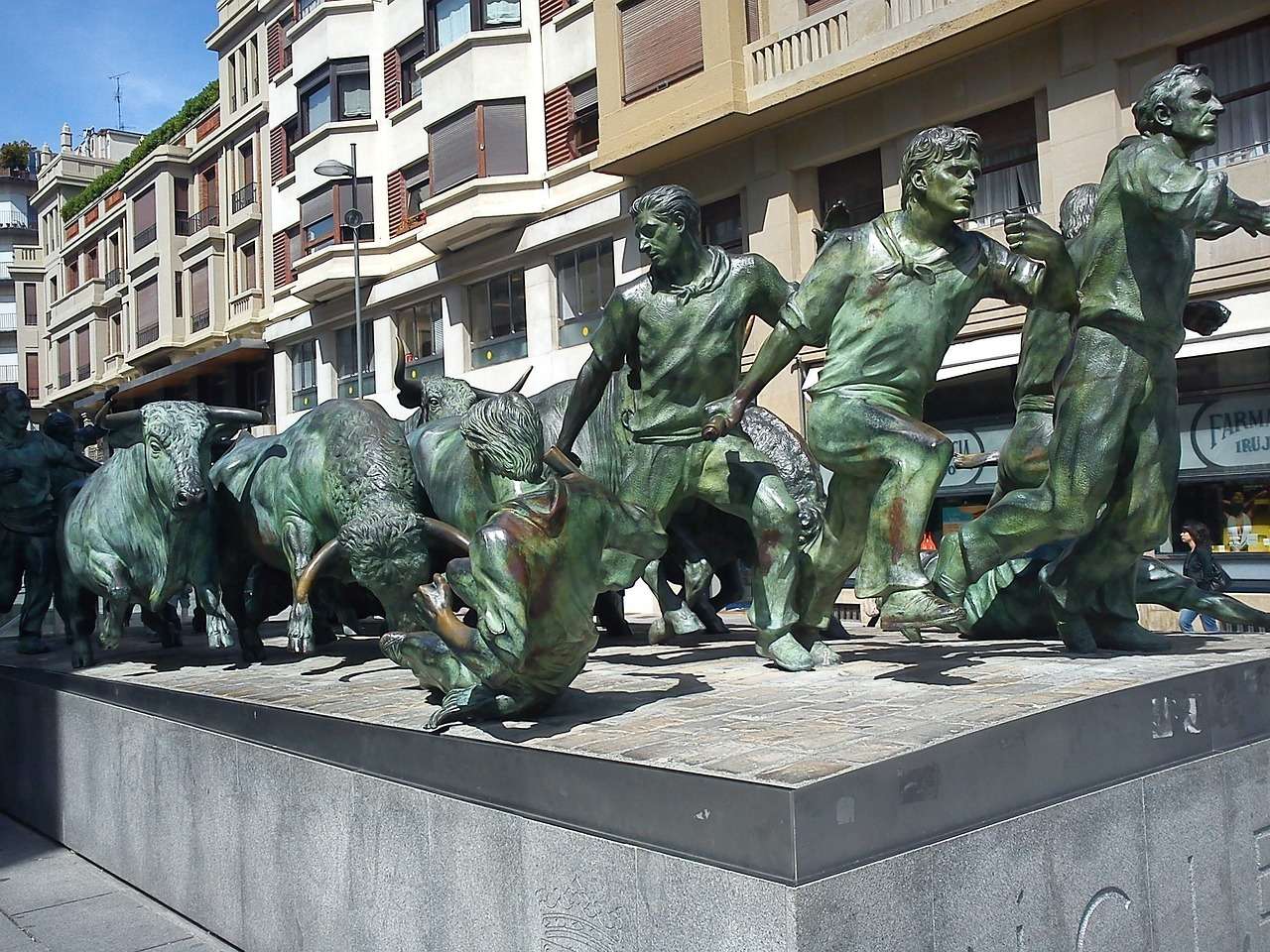 bull run pamplona