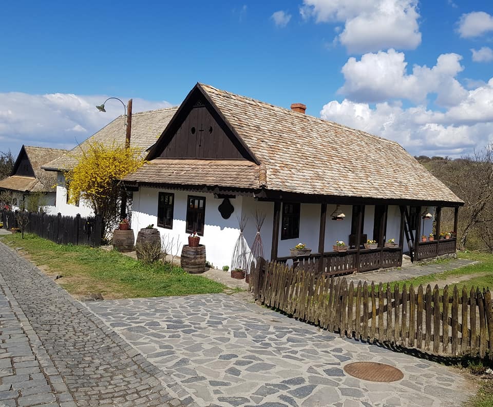 hollókői muzeumfalu