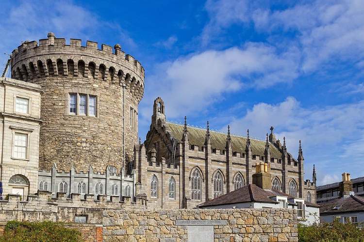 irorszag dublin var1
