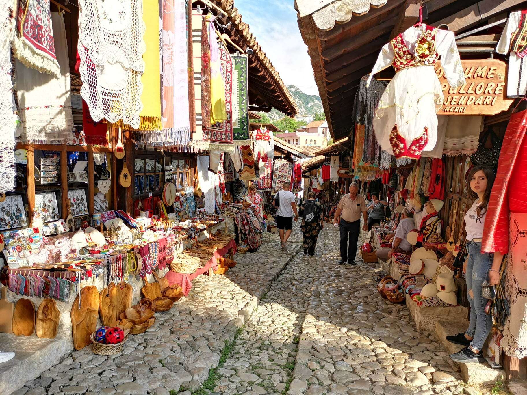 kruja bazárja