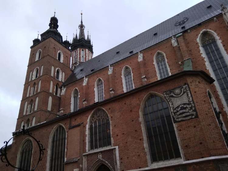 lengyelorszag krakko szilveszter maria templom