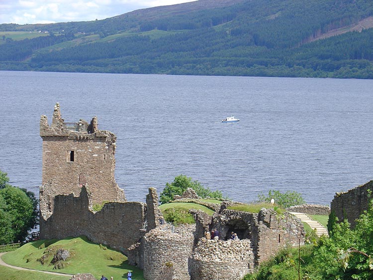 loch ness 01
