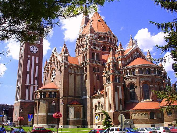 magyar szeged dom oldalrol1