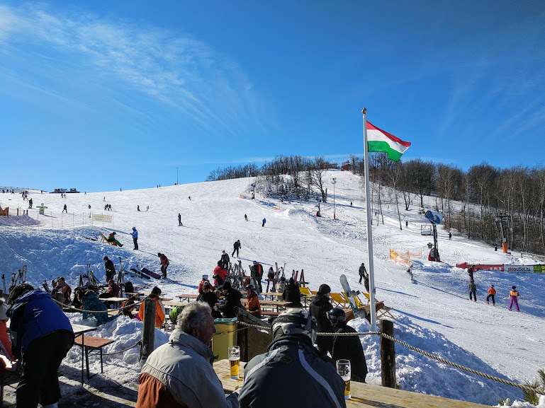 Idén a kilencből csak  hat magyar sípályán készülnek a nyitásra