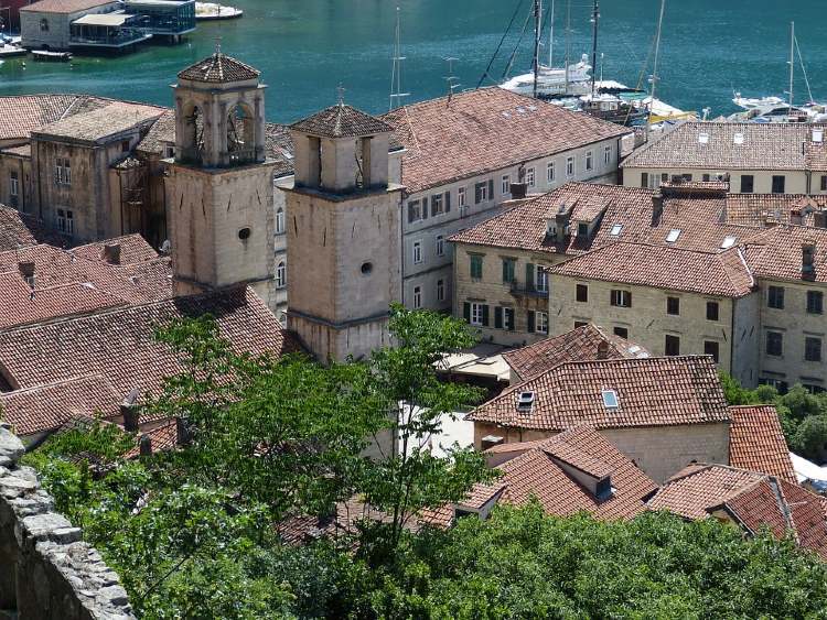 montenegro kotor hazak1