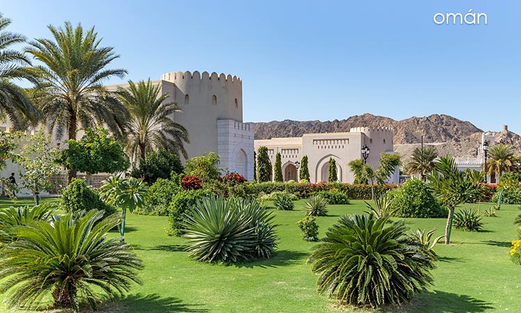 oman header