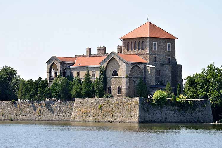 tatai var
