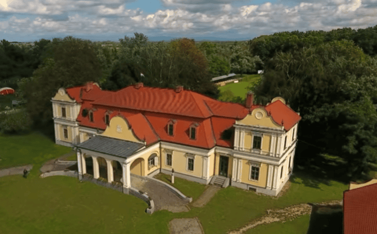 tuzséri kastély