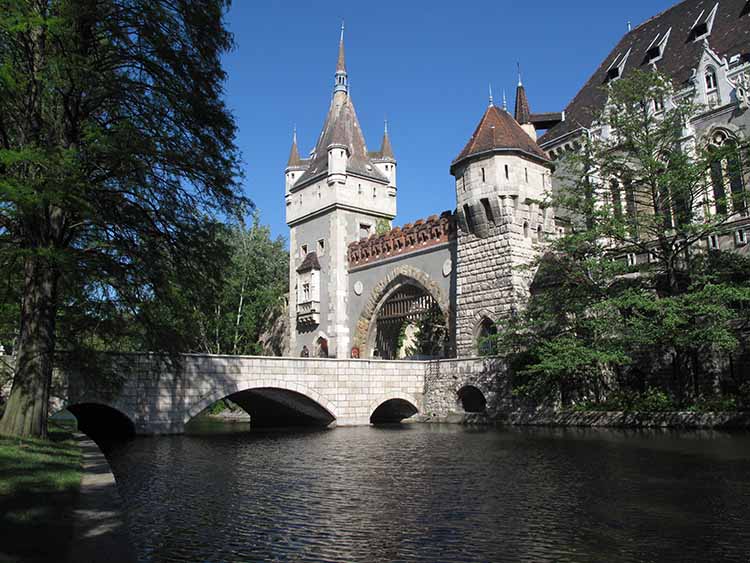 vajdahunyad vara
