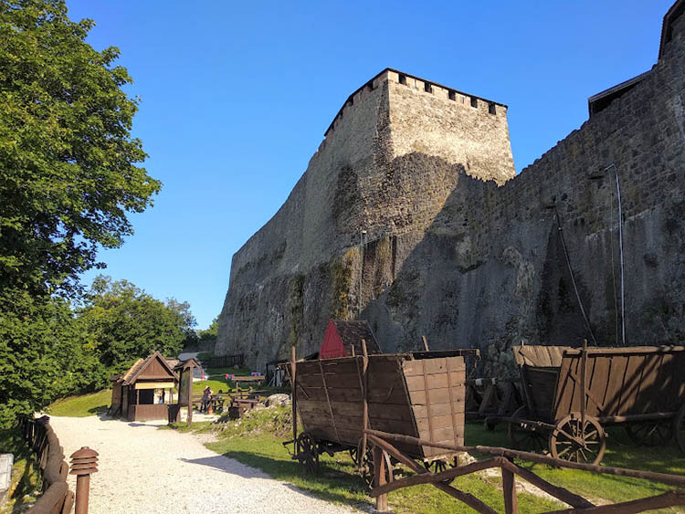 visegradi var 02