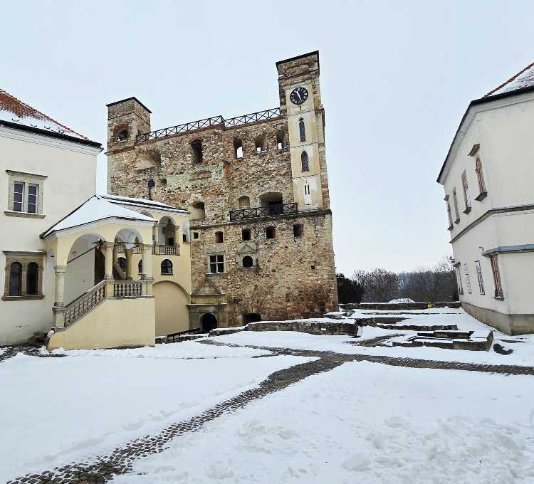 vörös torony